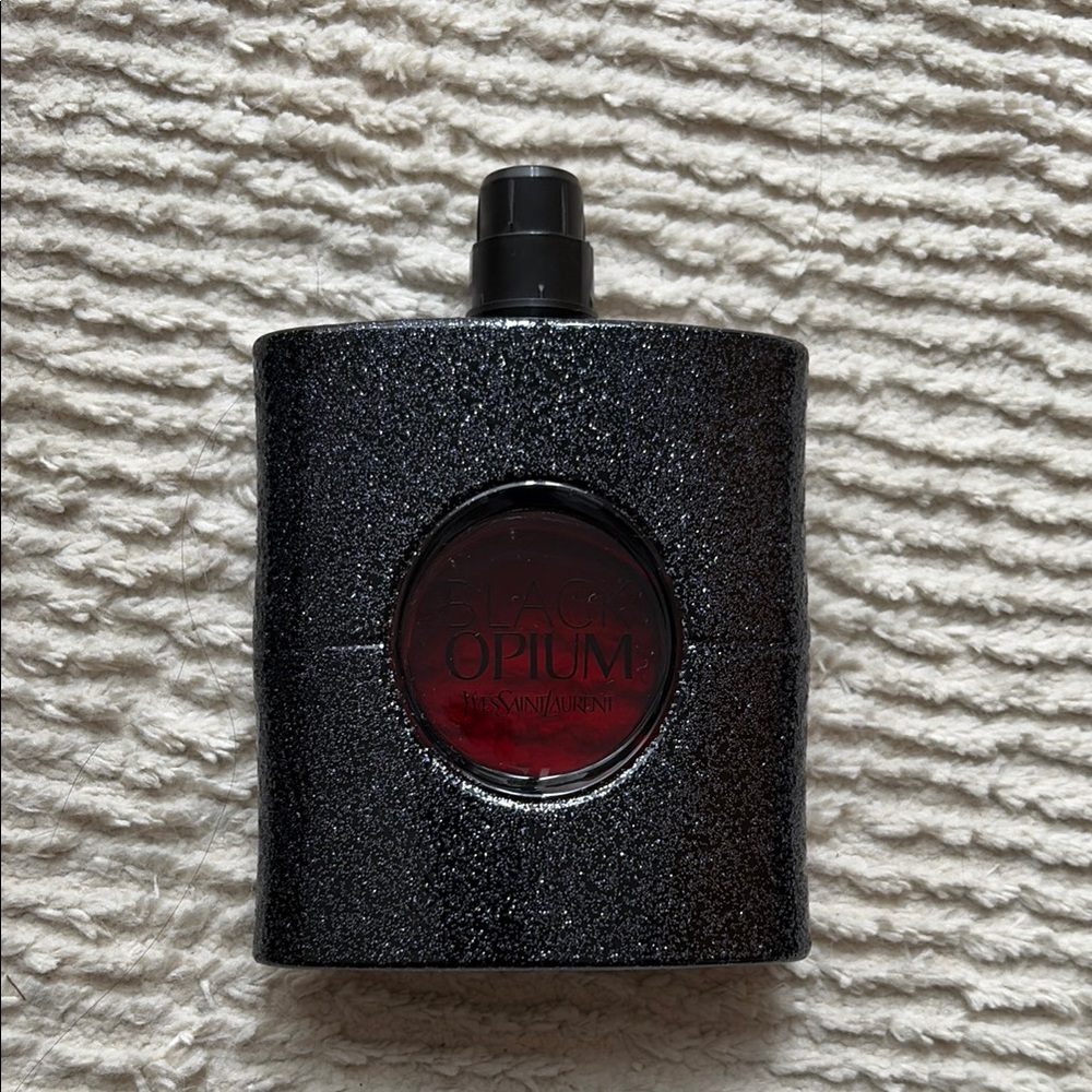 Yves Saint Laurent Black Opium Perfume